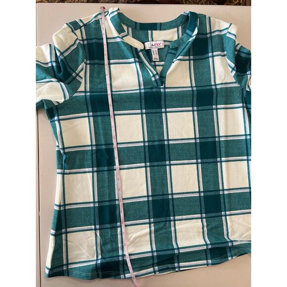 Denim & Co. Printed Heavenly Jersey Split Neck Long Sleeve Top DK SPRUCE SIZE M - Picture 8 of 8